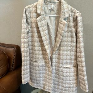 Entro Houndstooth Blazer *MAKE ME AN OFFER*